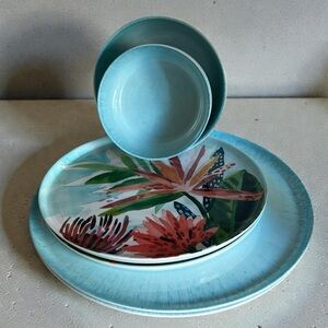 🌺 Floral Aqua Dinnerware Set 🌺